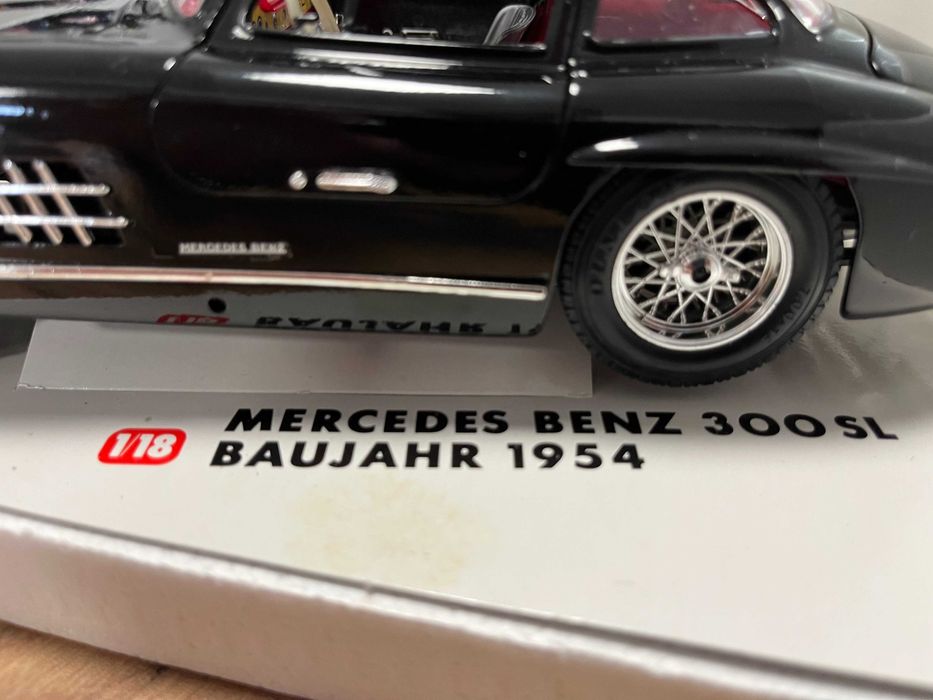 Чисто нова TCHIBO метален колекционерски модел MERCEDES BENZ 300SL