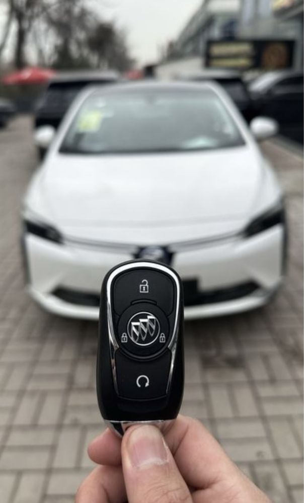 Насия рассрочка Аренда с выкупом электромобиль buick velite 6