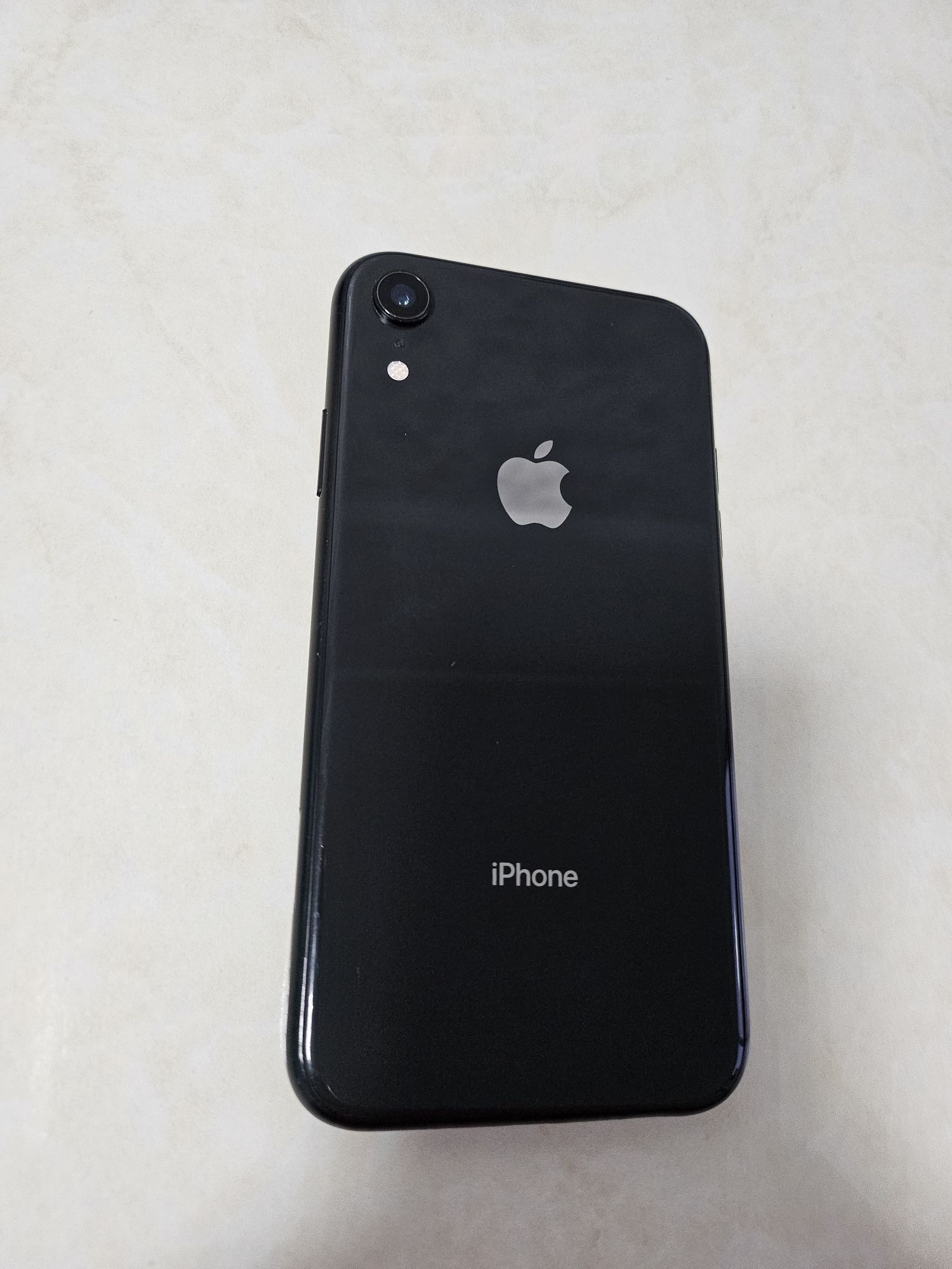 IPhone Xr  128GB LL/A  Dual sim