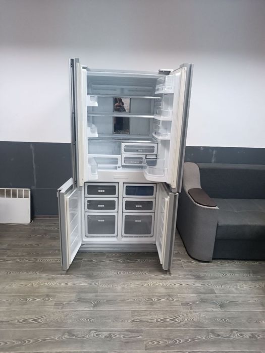 Продам холодильник  Sharp