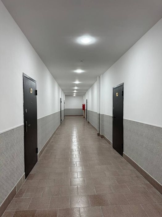 Метро Мирзо Улугбек 2линия офисы 16м²-32м² 1,2,3этажи Юр адреса