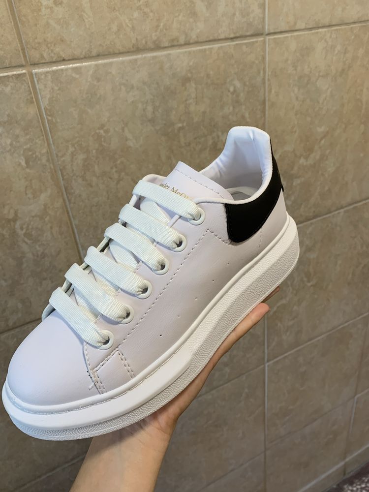 Adidași Alexander McQueen - OFERTĂ - 249 RON