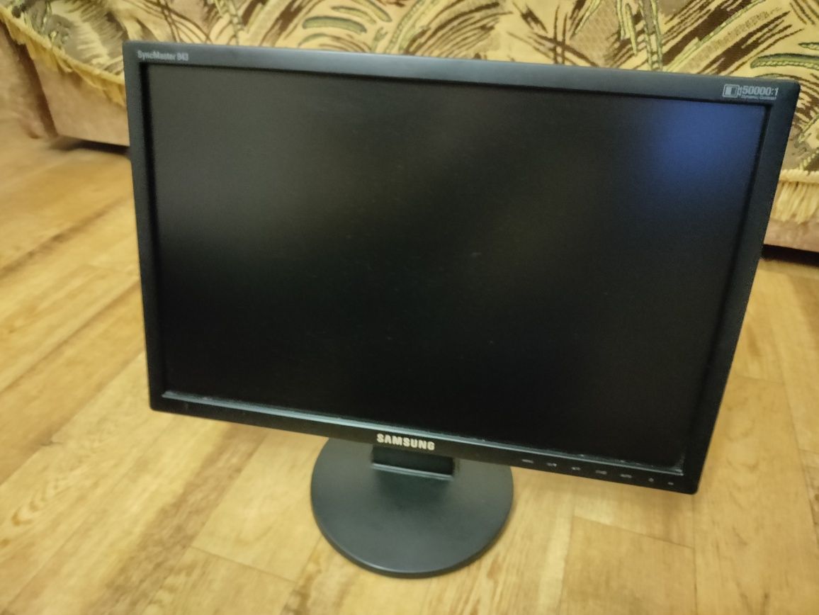 Монитор Samsung SyncMaster 2043BW2043BW