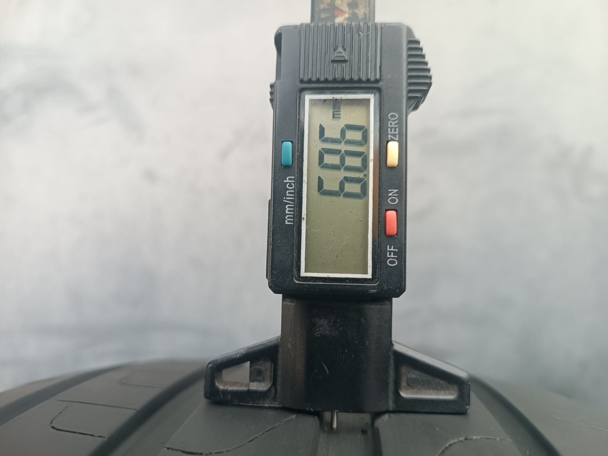 225/45/18 Pirelli