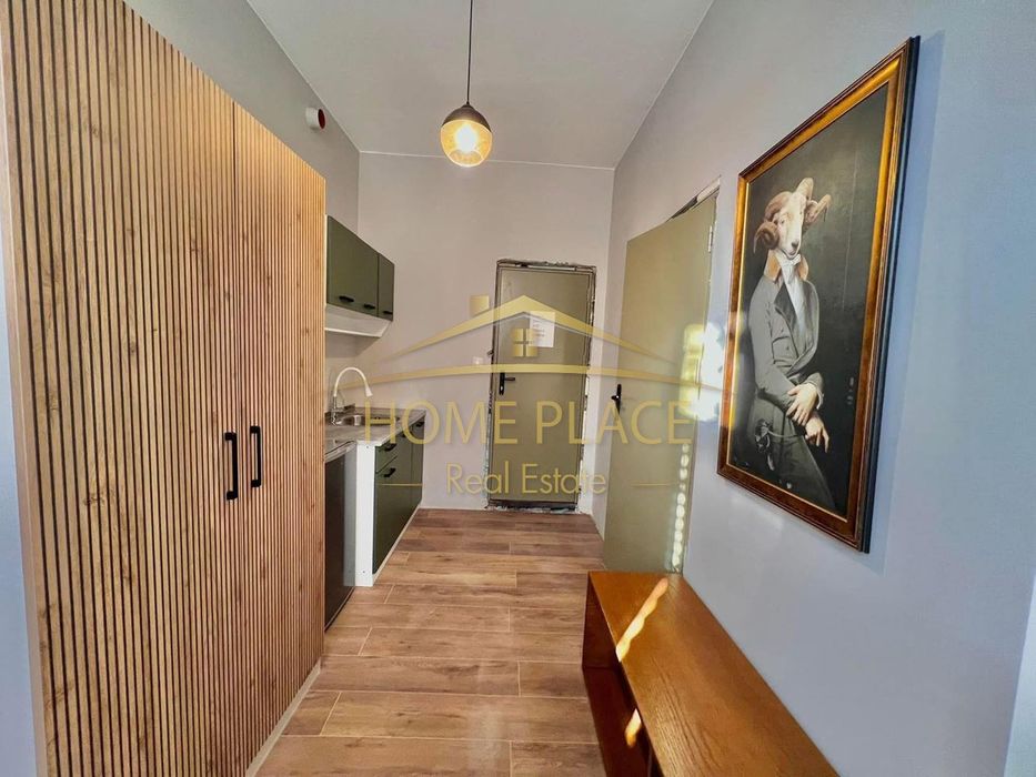 Дава се под наем Едностаен апартамент в Варна, Център - 30 кв.м за 408 € - Снимка #3