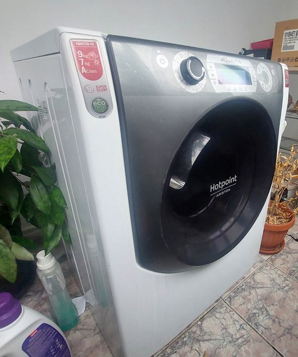 Masina de spalat Ariston Aqualtis