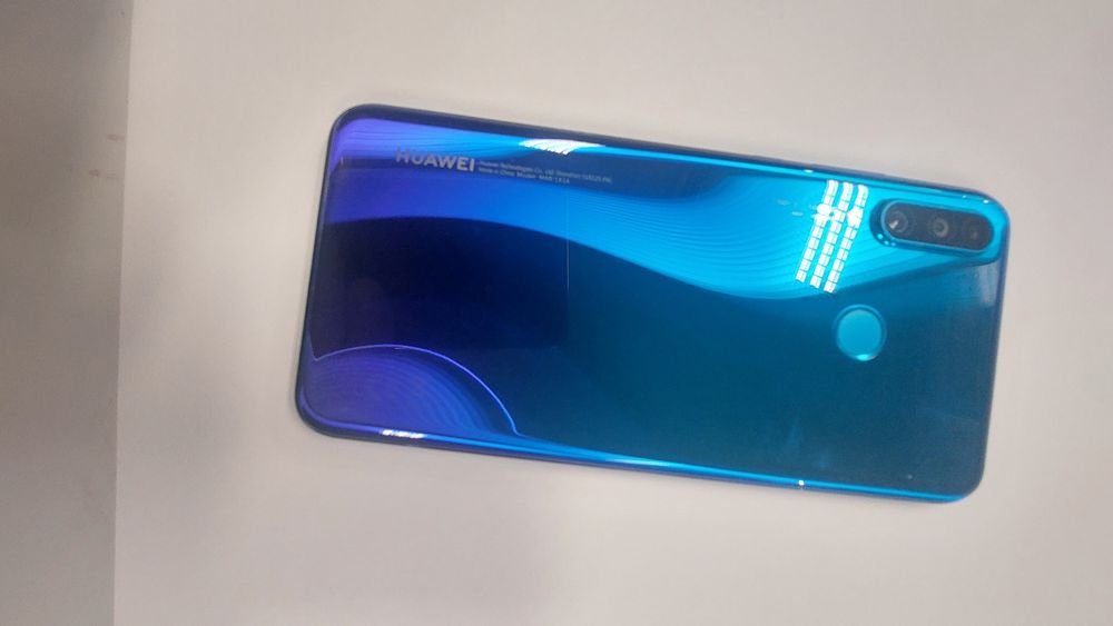 Huawei P30 lite Перфектен Външен Вид