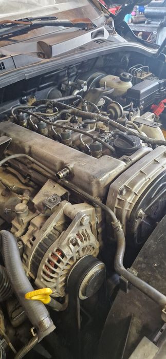 Injectoare kia sorento 2.5 140 cp