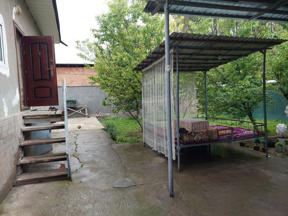 Ижарага участка берилади  дамарик  2 хона  300& шаройит бор лубойга