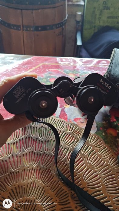 Binoclu Mark Scheffel