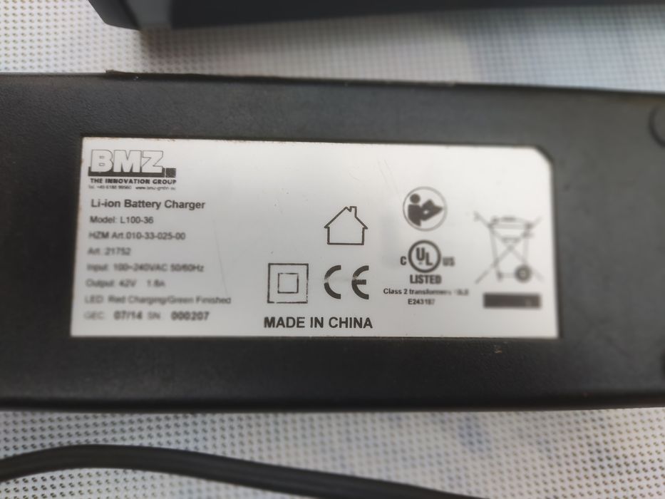 Acumulator baterie bicicleta electrica 36v plus încărcător original