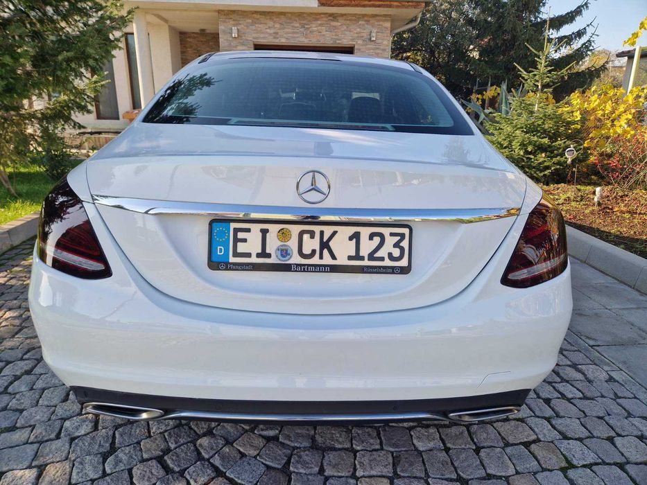 Mercedes W205 C300 бензин  Airmatic 9G Tronic