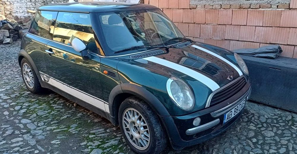 Vand/Dezmembrez Mini One 1.6i 90cp