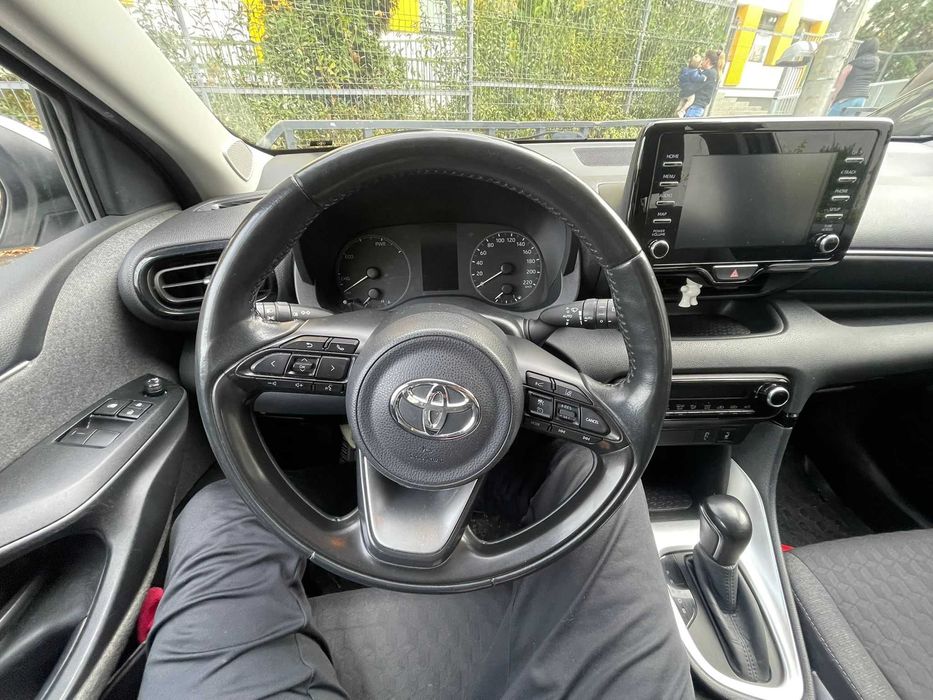 Toyota Yaris 1.5VVT-i HSD Dynamic Plus