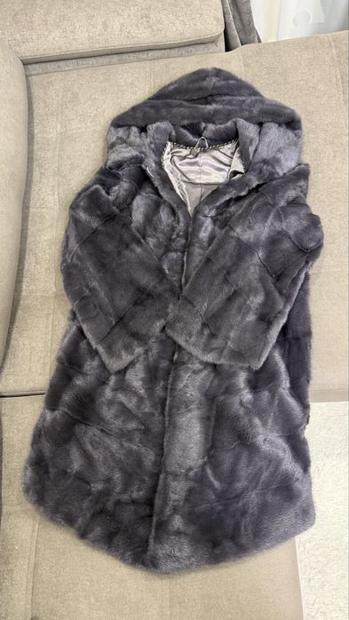 Шуба норковая в идеальном состоянии