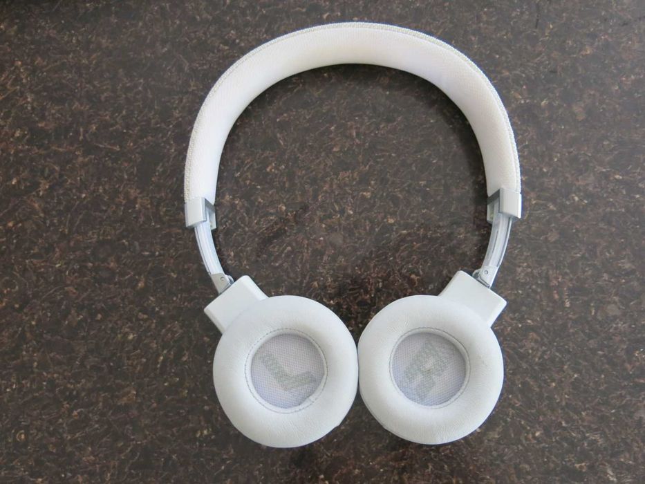 Безжични Bluetooth слушалки JBL Live 460NC, ANC