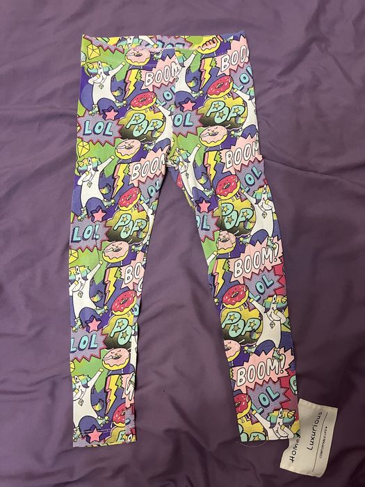 Одежда на девочку 110 размер (+-4 г)