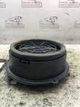 boxa stanga spate audi q5 2011