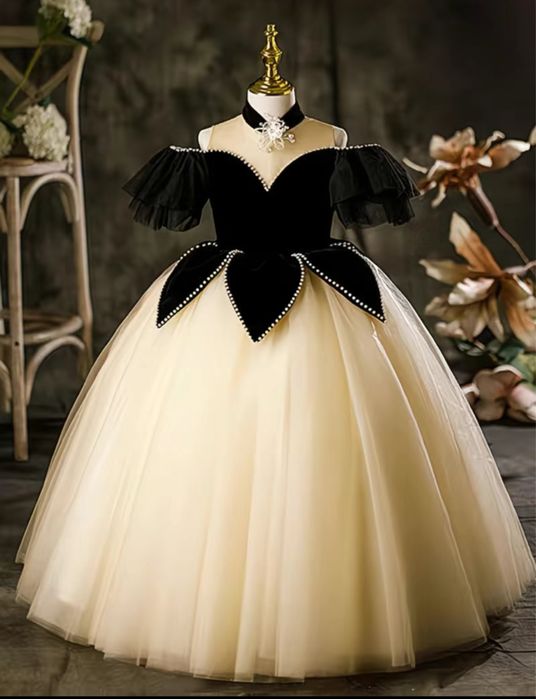 Продам детское платье