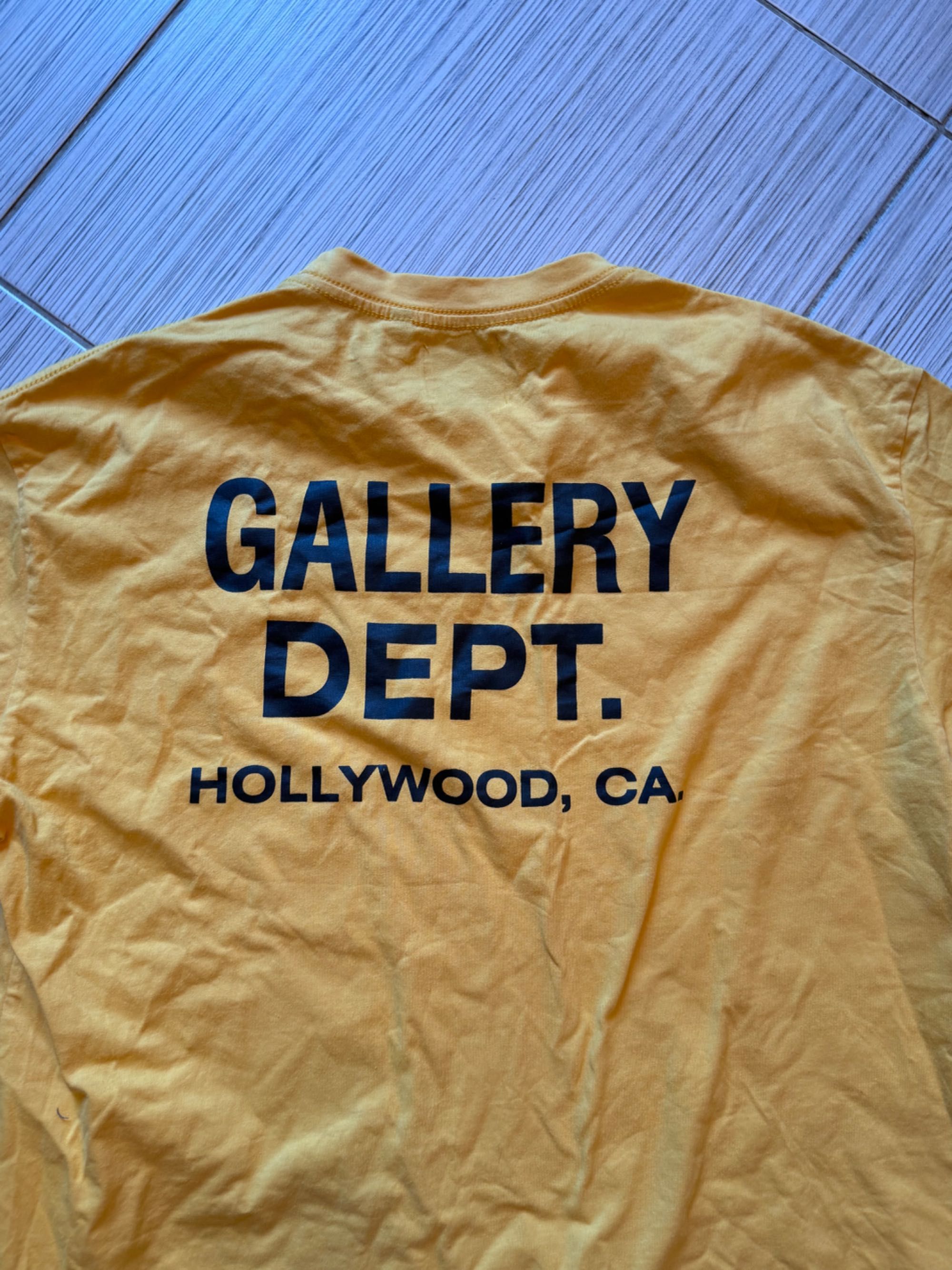 Тениска Gallery Dept.