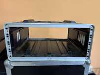 Case rack 4 unitati