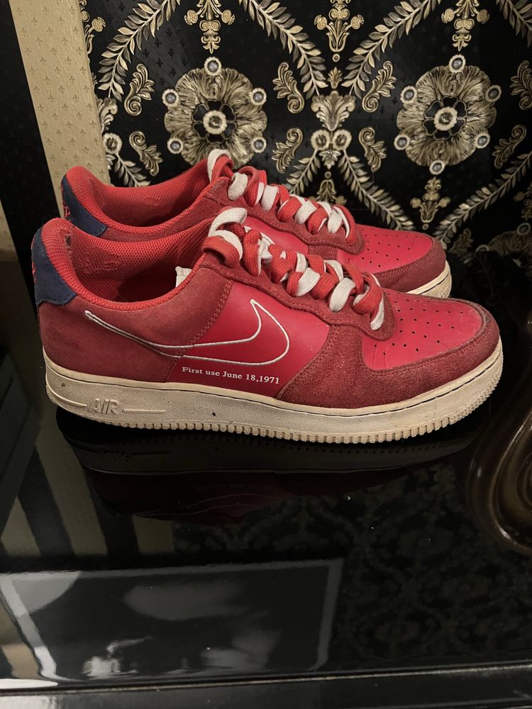 Air force 1 low retro red
