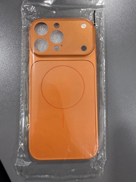 chexol iphone 16 pro max uchun