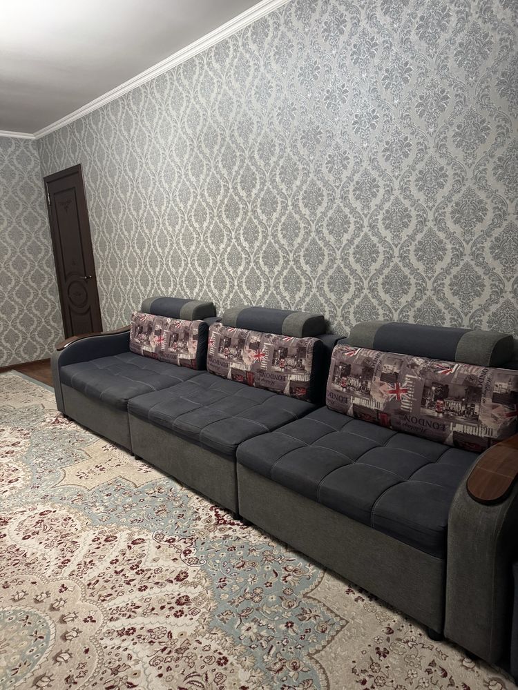 Диван жақсы сапада Диван в хорошем состояние