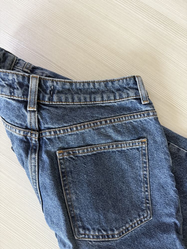 Дамски дънки Mom fit без еластан
