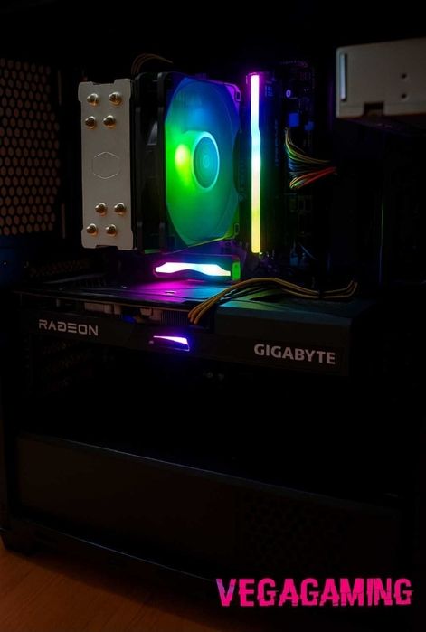 Чисто нов геймърски компютър Ryzen 7/RX 6600 GIGABYTE