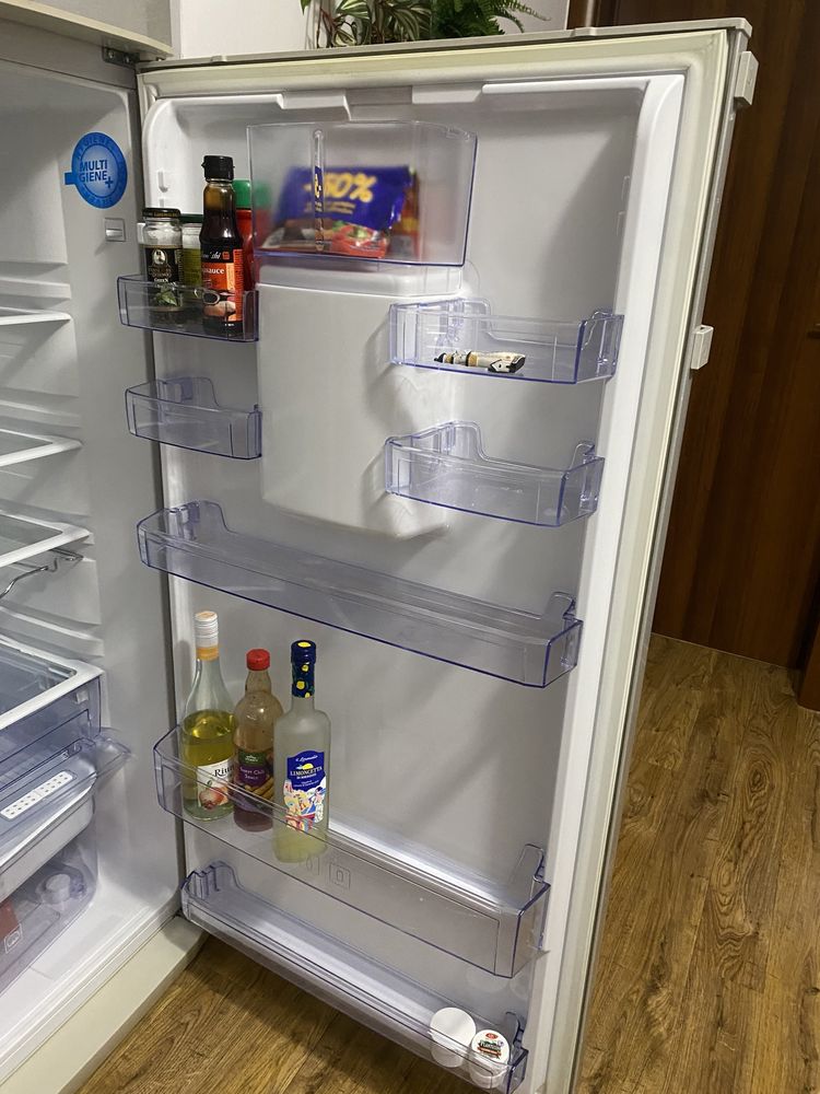 Frigider Beko 33L