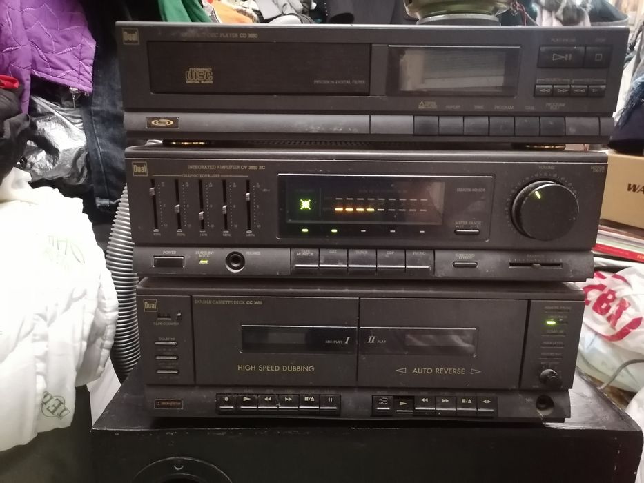 Аудио система DUAL