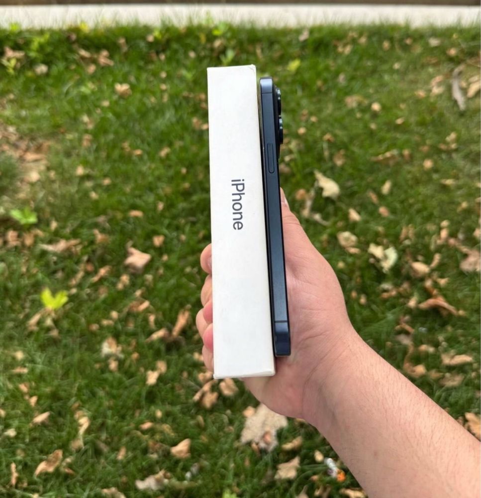 15 PRO MAX 256 GB