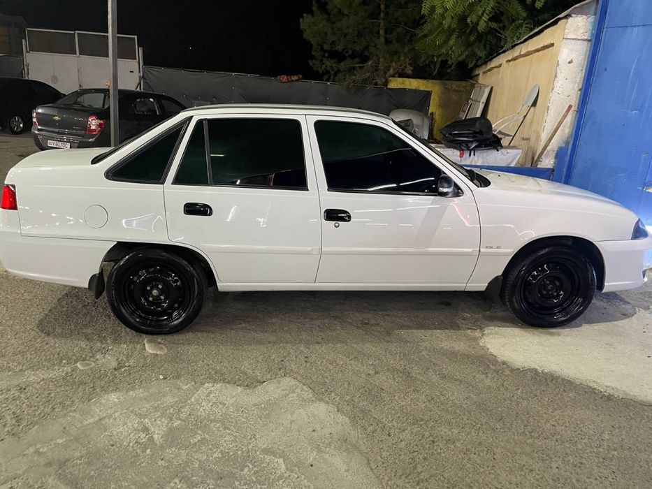 Продаётся NEXIA 2 Donc с кондиционерам