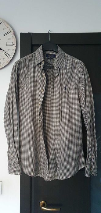 vând 5 cămăși bărbați