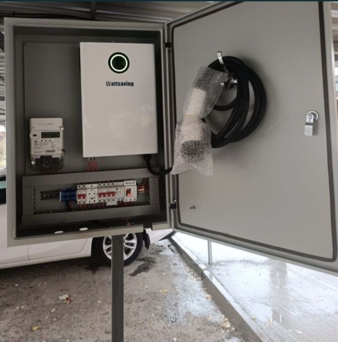 Установка зарядное устройство для Электромобилей