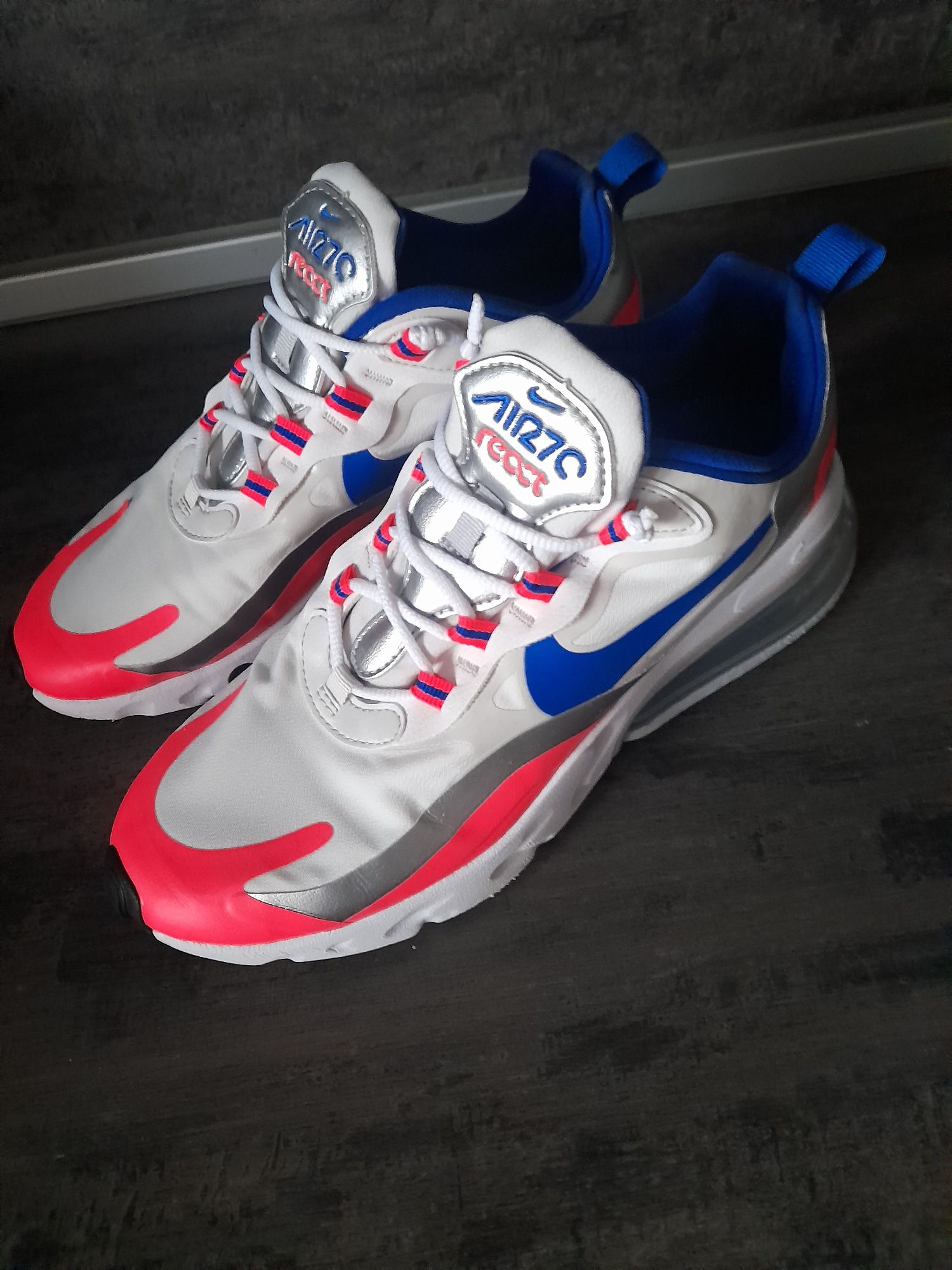 Дамски маратонки Nike Air Max 270 React Ladies Trainers - White/Blue/R