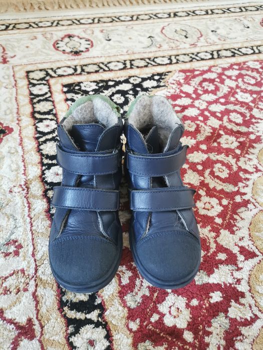 Продам обувь на мальчика