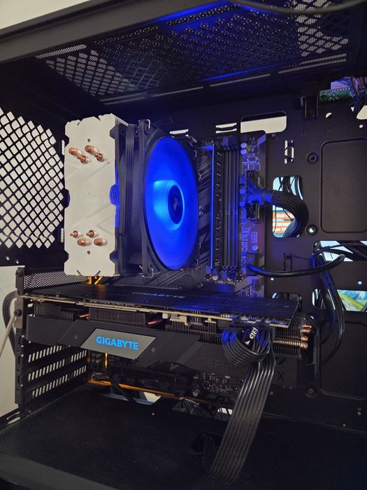 Комплект мать Gigabyte z390 UD2 +проц  i5 9600KF + Кулер