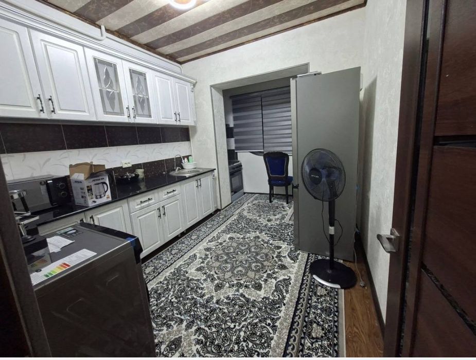 Tinchlik metro kvartira