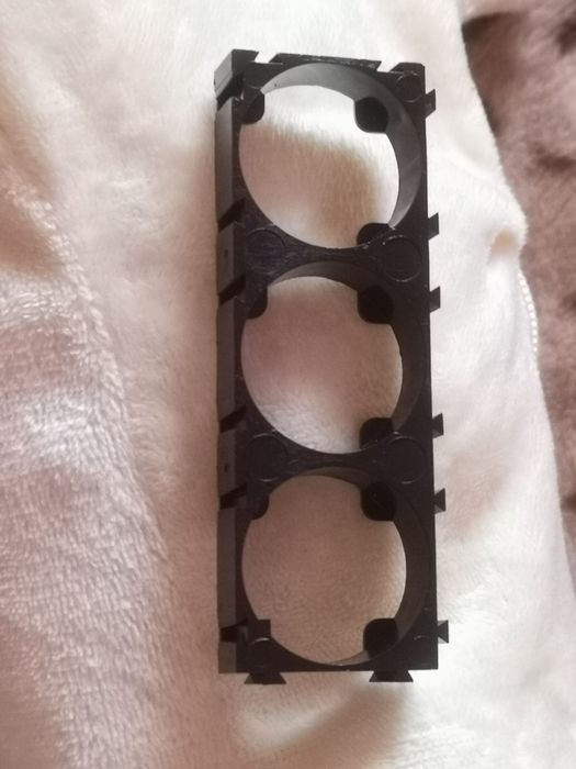 Suport modular pt celule  21700, model 1x3