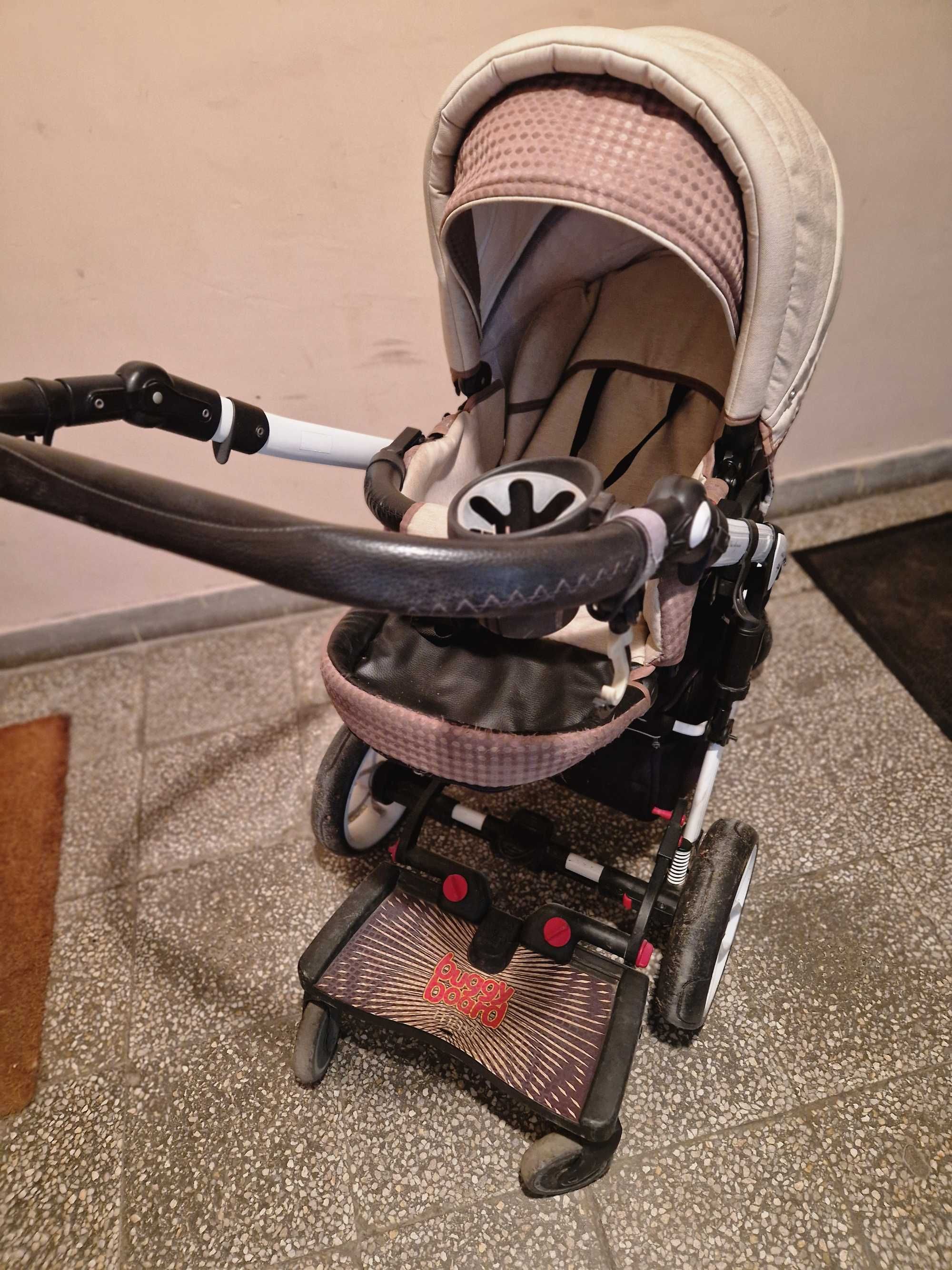 Бебешка количка с борд за второ дете