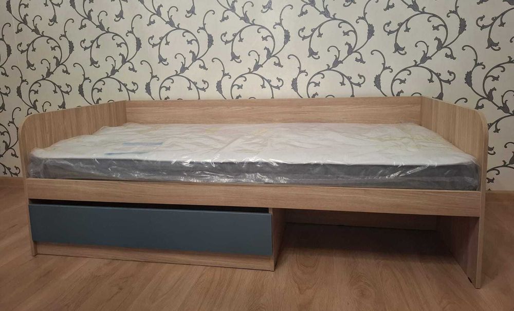 Продается односпальная кровать