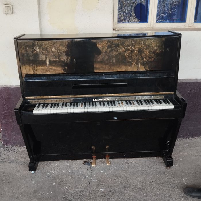 Pianino sotiladi
