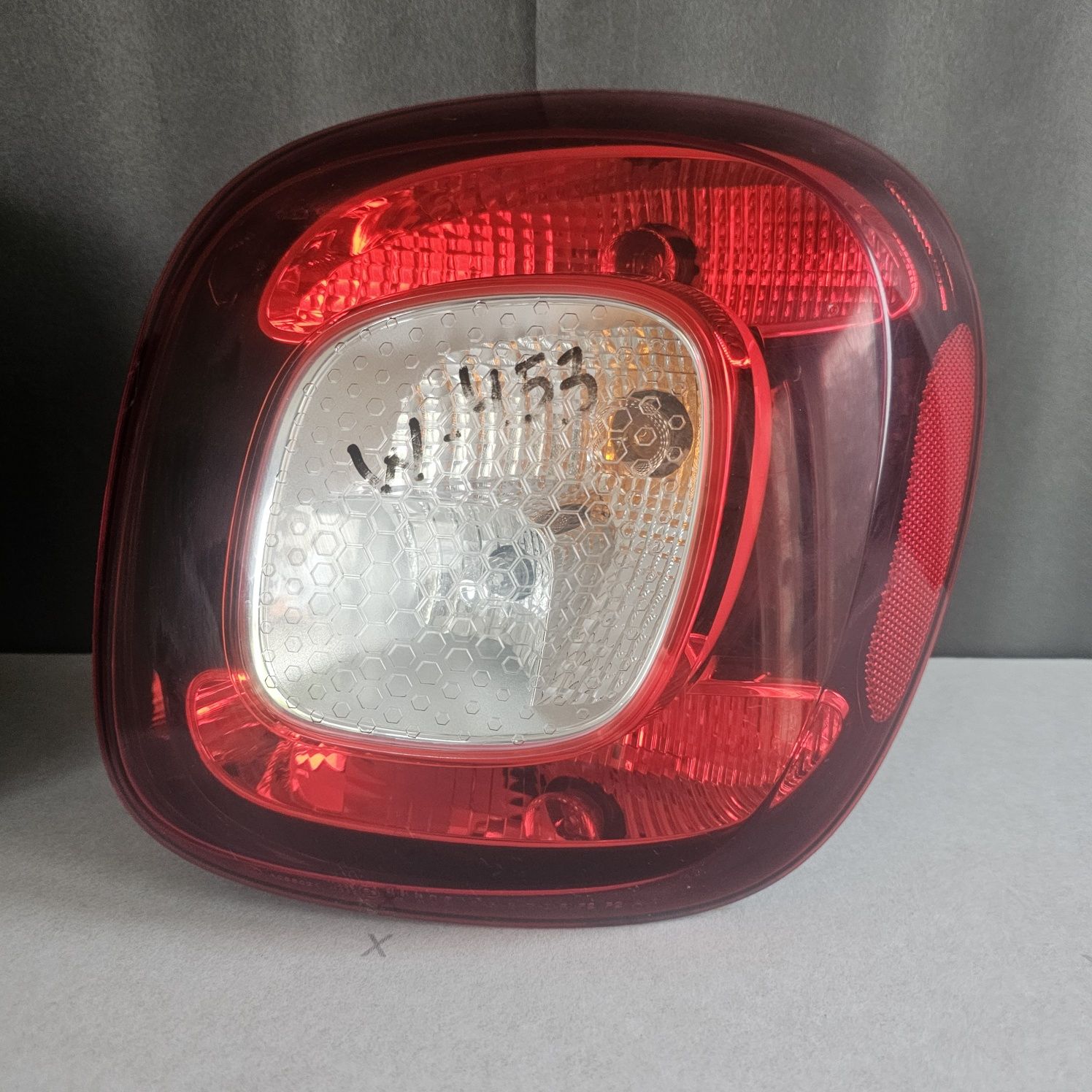 Стопове за smart smart fortwo w453
2014-2020