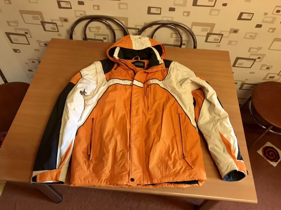 Geaca iarna marime 52 sau L-XL