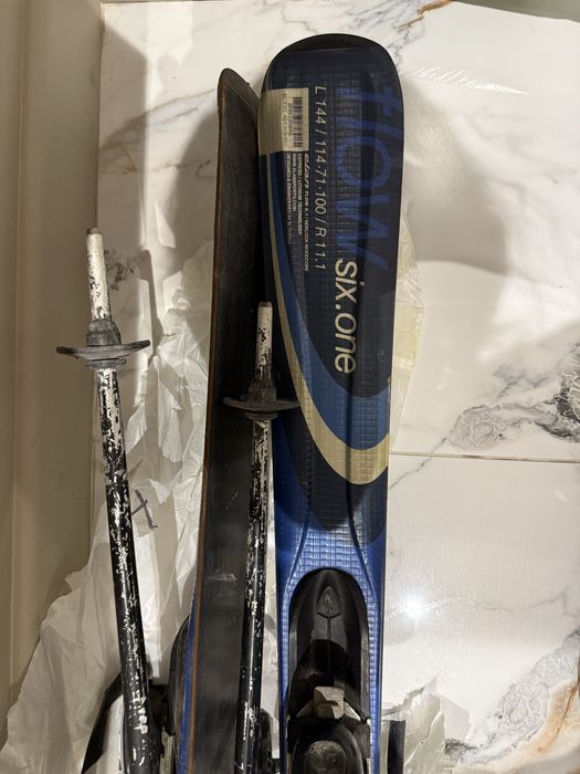 Продаются лыжи Elan