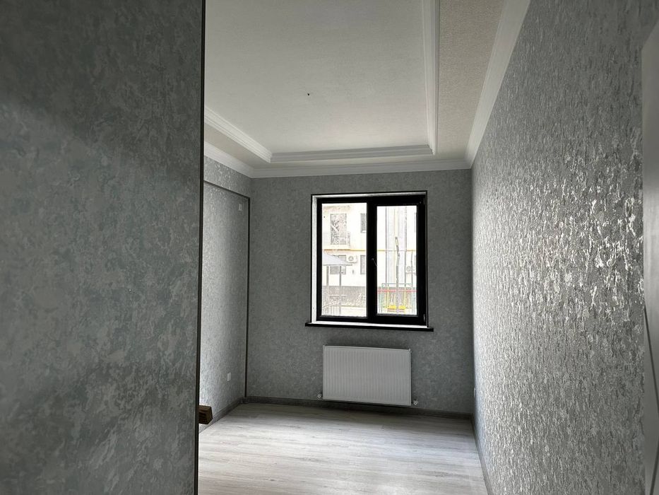 Продам квартиру 92кв на Олмос