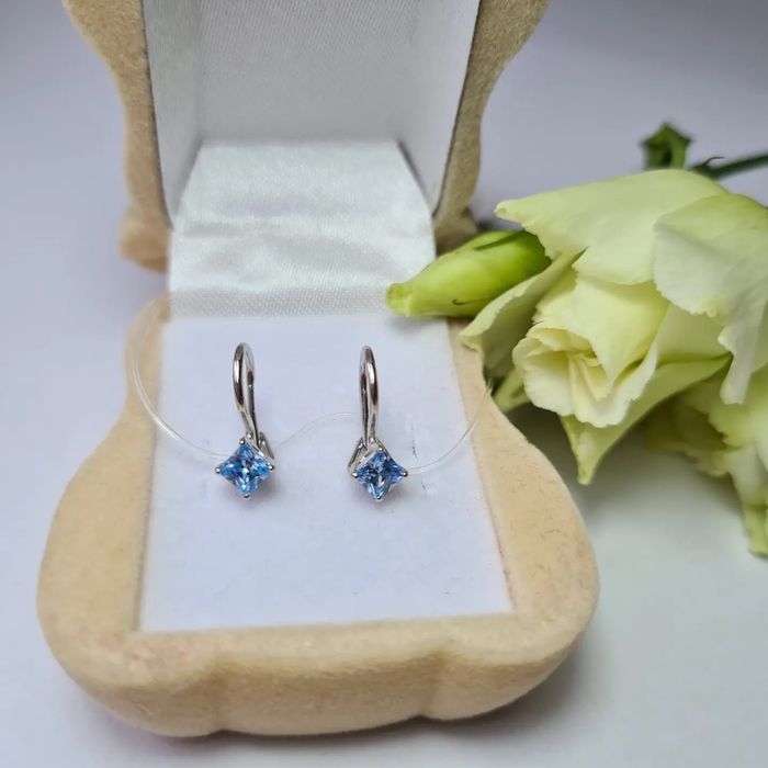 Серебряные сережки детские