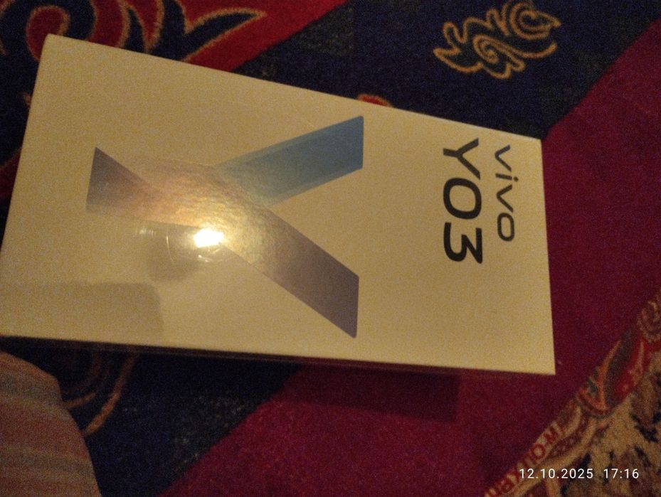 Смартфон vivo y03